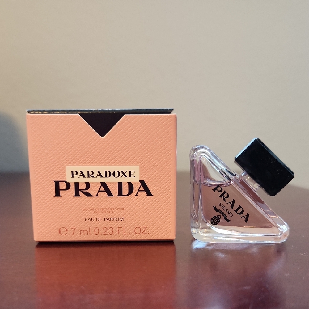Prada Paradoxe Eau de Parfum
